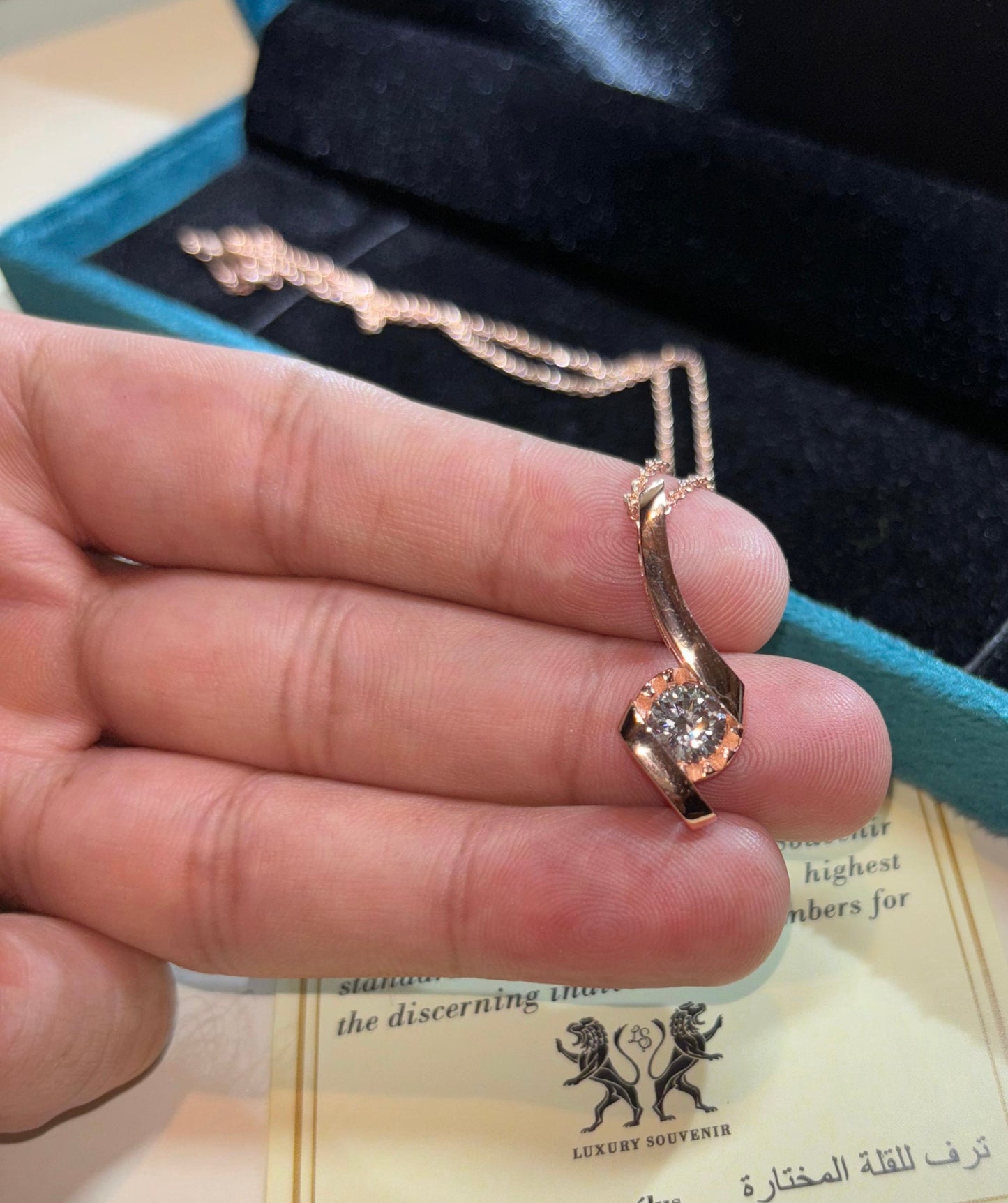 1 Carat Lab Grown Diamond Rose Gold Pendant & Chain for her 😍💎 by Luxury Souvenir