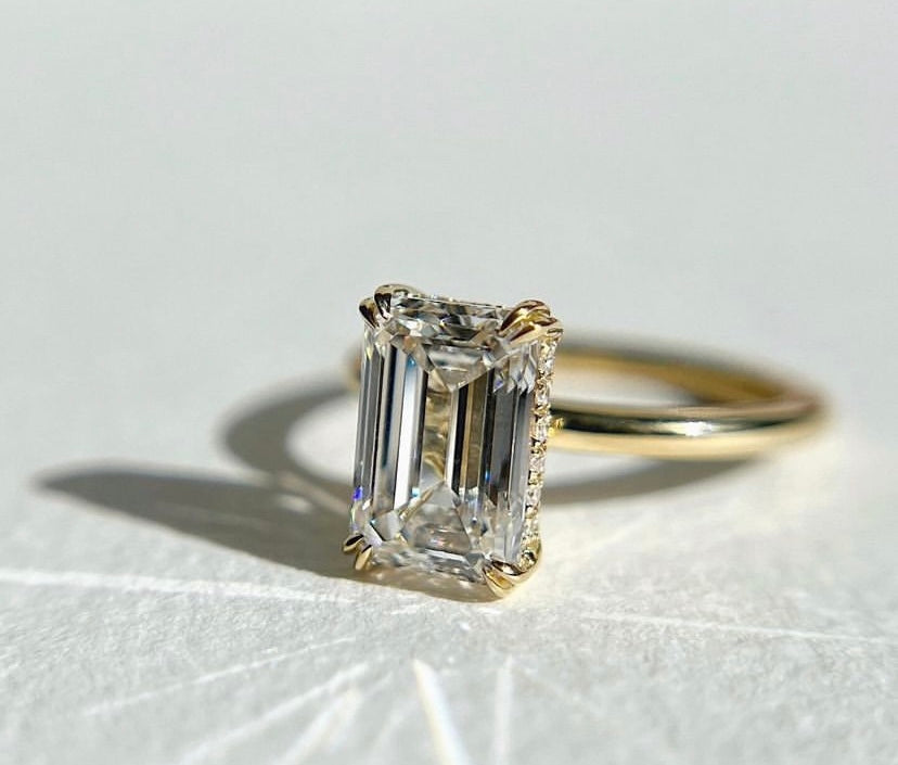 3 Carat Emerald Lab Grown Diamond on 18Kt Gold